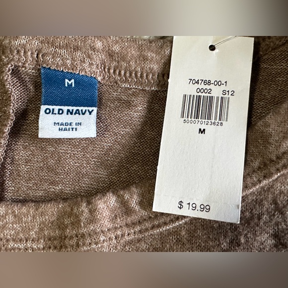 Old Navy Tan Soft Long Sleeve Top, Sz Medium, NWT - Picture 2 of 3